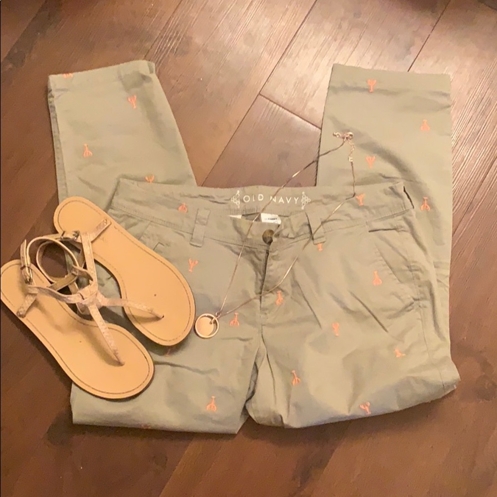 Old Navy Khaki Lobster Capris Size 12